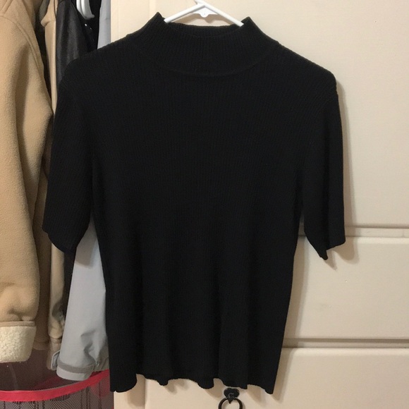 Sag Harbor Tops - NWOT crew neck top